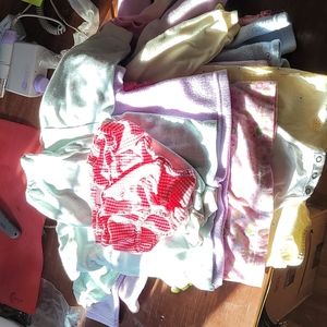 Lot of 20 piece girl clothing, 12-24 months